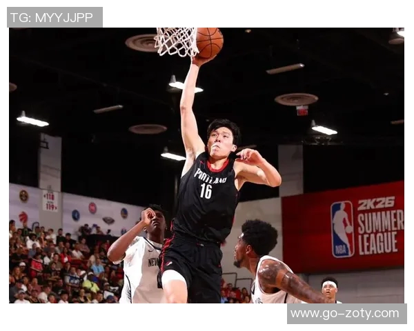 开拓者比赛回顾杨瀚森展现卓越纪律性与执行力的精彩表现