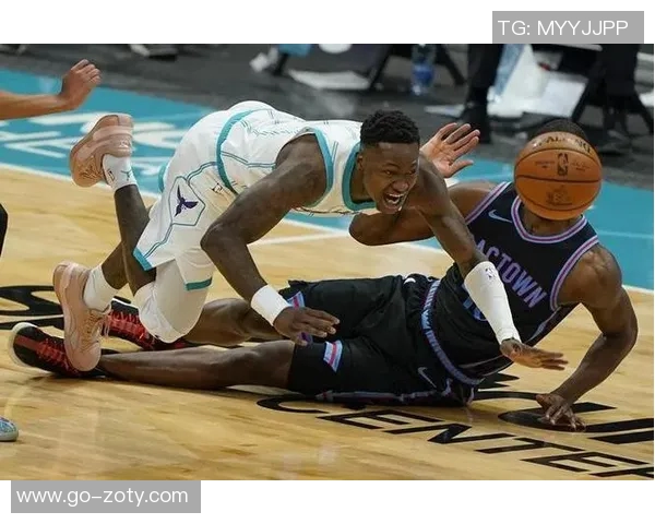 缺阵期间战绩依然出色文班称队友表现令人放心球队风格逐渐接近理想状态