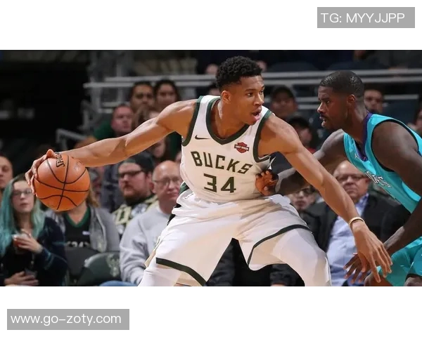 字母哥展望新赛季球队潜力称能打快节奏篮球防守将显著提升